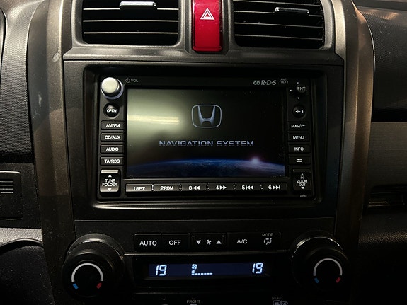 Honda CR-V 11 of 21