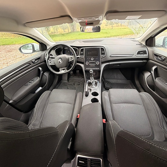 Renault Megane IV 5 of 5