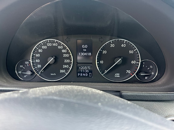 Mercedes-Benz C180 6 of 6