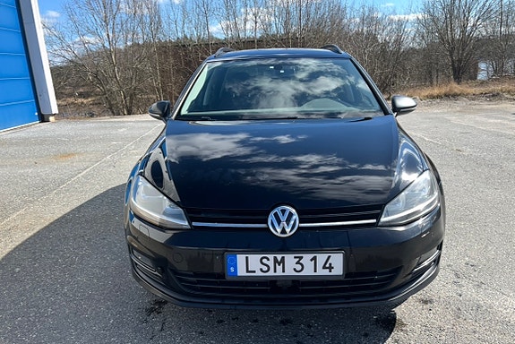 Volkswagen Golf VII 2 of 4
