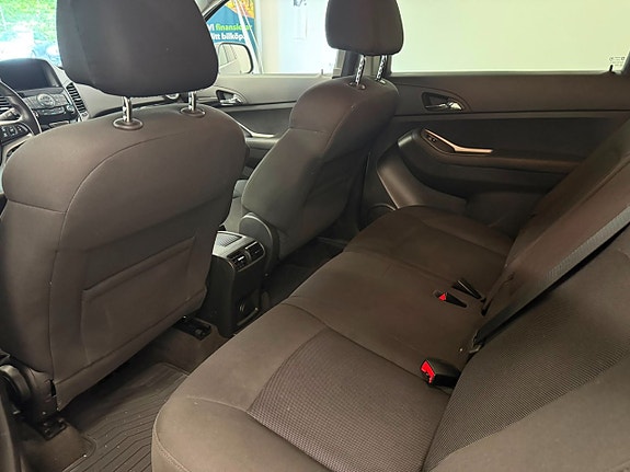 Chevrolet Orlando 9 of 14