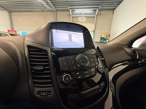 Chevrolet Orlando 14 of 14