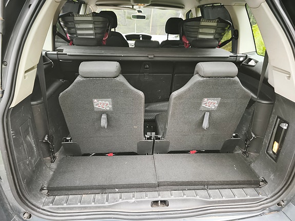 Citroen Grand C4 Picasso 14 of 21