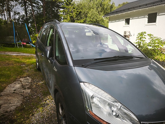 Citroen Grand C4 Picasso 7 of 21