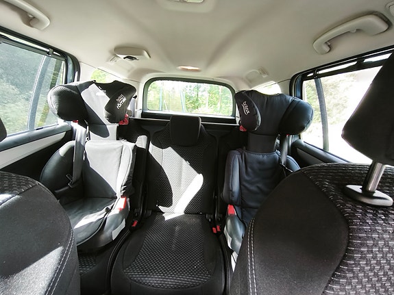 Citroen Grand C4 Picasso 11 of 21