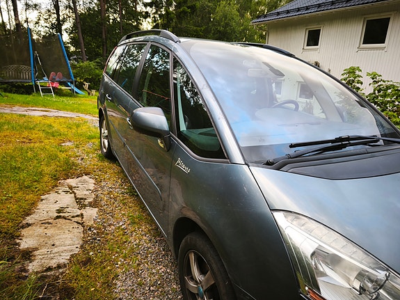 Citroen Grand C4 Picasso 3 of 21