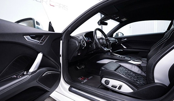 Audi TTS 8 of 14