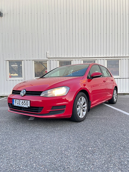 Volkswagen Golf VII 3 of 15