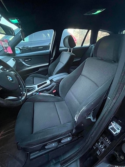 BMW 325i 4 of 8