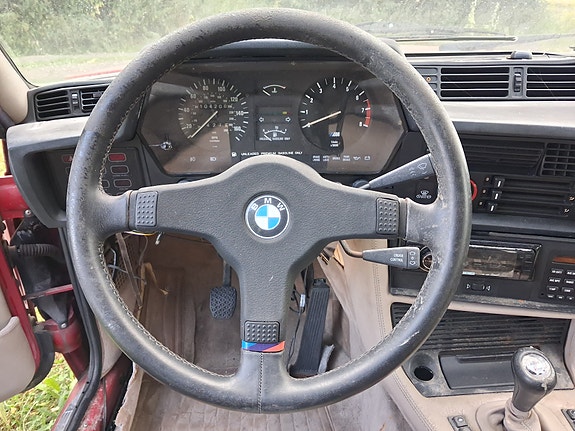 BMW M6 7 of 9