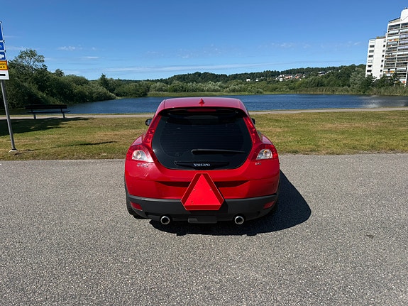 Volvo C30 2 of 9