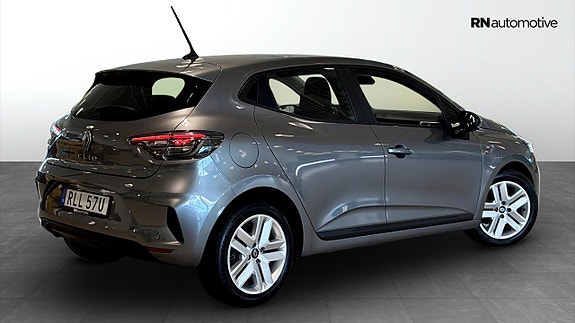 Renault Clio 2 of 24