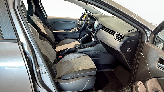 Renault Clio 3 of 24