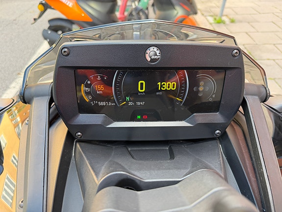 Can-Am Spyder 3 of 7