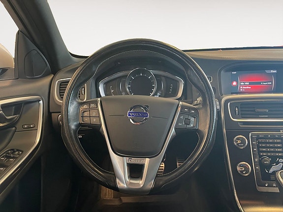 Volvo V60 13 of 26