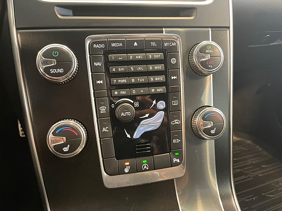 Volvo V60 25 of 26
