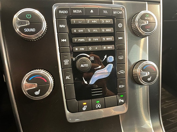 Volvo V60 24 of 26