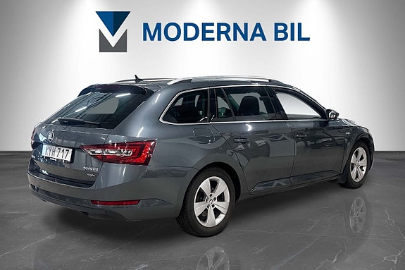 Skoda Superb 6 of 27