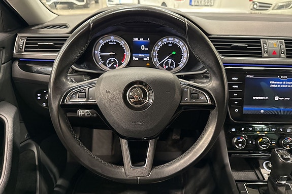 Skoda Superb 10 of 27