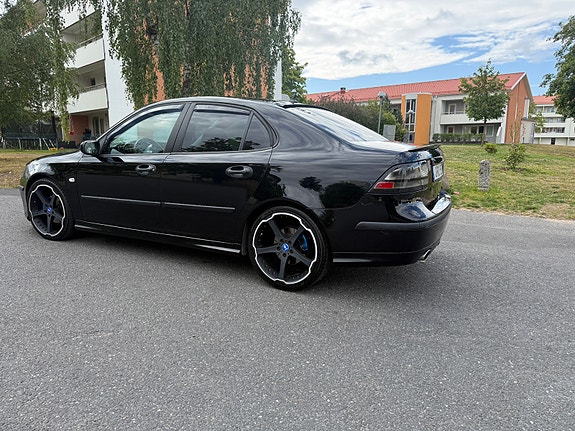 Saab 9-3 4 of 7