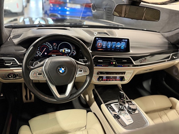 BMW 740d 9 of 19
