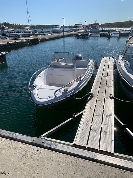 Karlslunds marina Haninge - Båtplats på Karlslunds marina 2 of 2