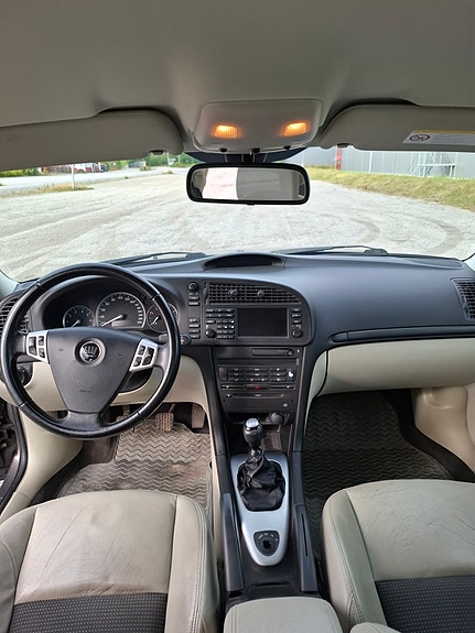 Saab 9-3 7 of 10