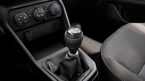 Dacia Sandero 18 of 19