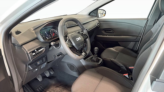 Dacia Sandero 11 of 19