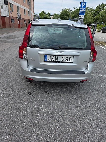 Volvo V50 5 of 8