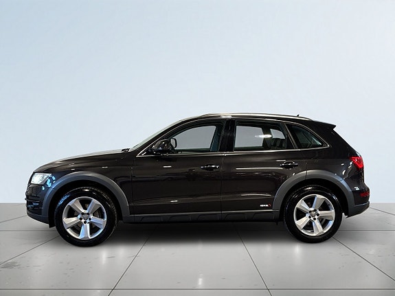Audi Q5 3 of 18