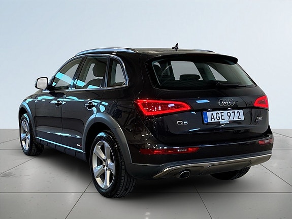 Audi Q5 4 of 18