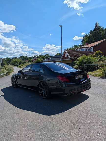 Mercedes-Benz S500 4 of 13