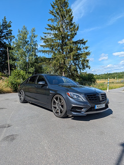 Mercedes-Benz S500 2 of 13