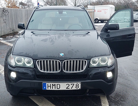 BMW X3 12 of 24