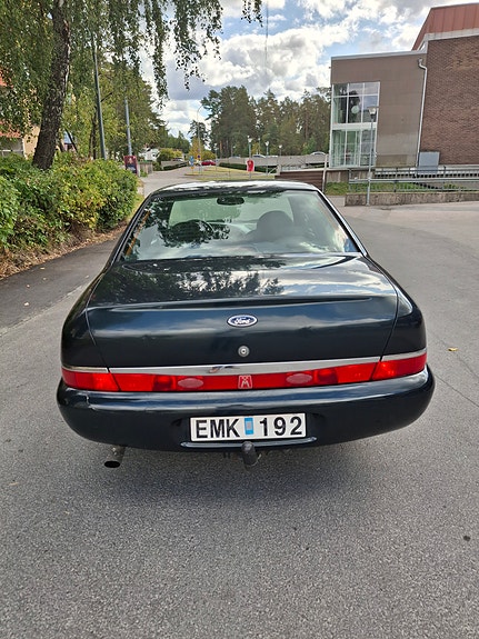 Ford Scorpio 8 of 10