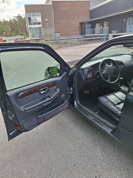 Ford Scorpio 4 of 10