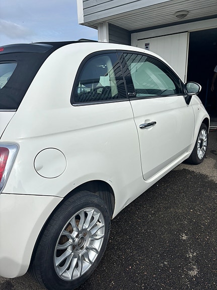 Fiat 500C 4 of 7