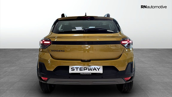 Dacia Sandero Stepway 4 of 25