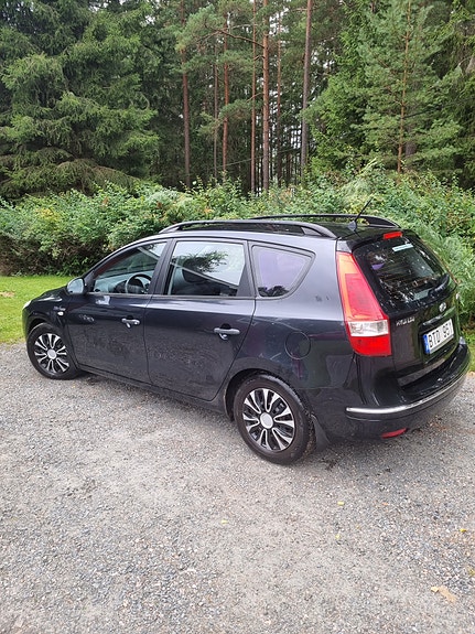 Hyundai i30 3 of 5