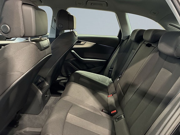Audi A4 13 of 21