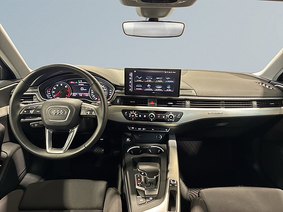 Audi A4 8 of 21