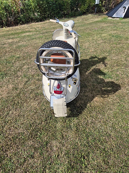 Vespa vbb 150 4 of 5