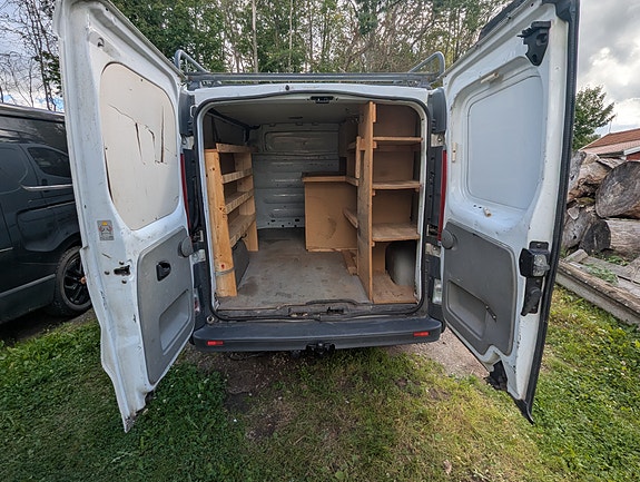 Opel Vivaro 3 of 8