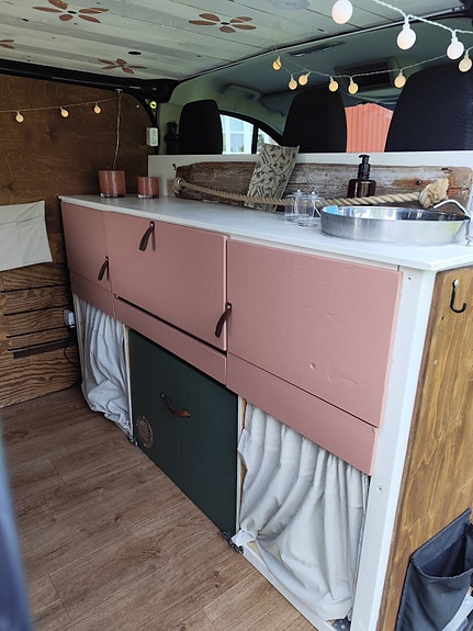 Ford Transit Custom- Campervan 6 of 14