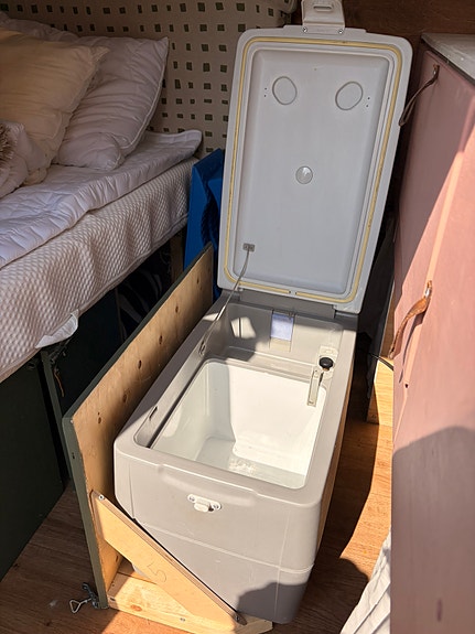 Ford Transit Custom- Campervan 12 of 14