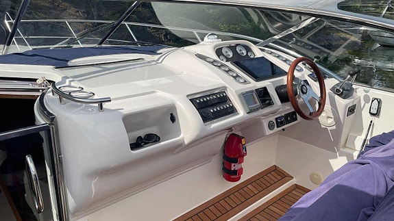 Windy 33 Scirocco, 2x Volvo Penta D4-260 - 2007 6 of 16