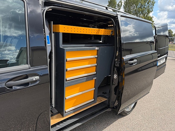 Mercedes-Benz Vito 119 10 of 16