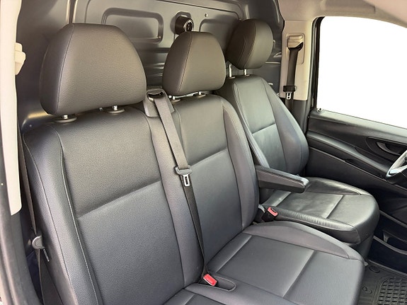 Mercedes-Benz Vito 119 14 of 16