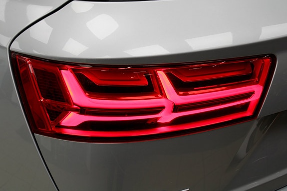 Audi Q7 23 of 26